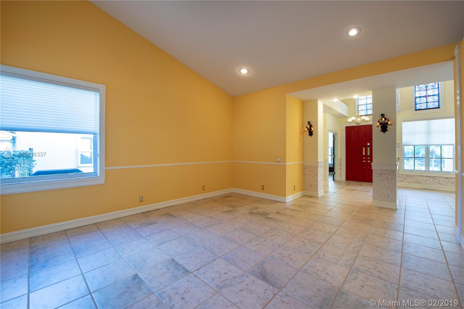 Ridge on Nob Hill - Residential