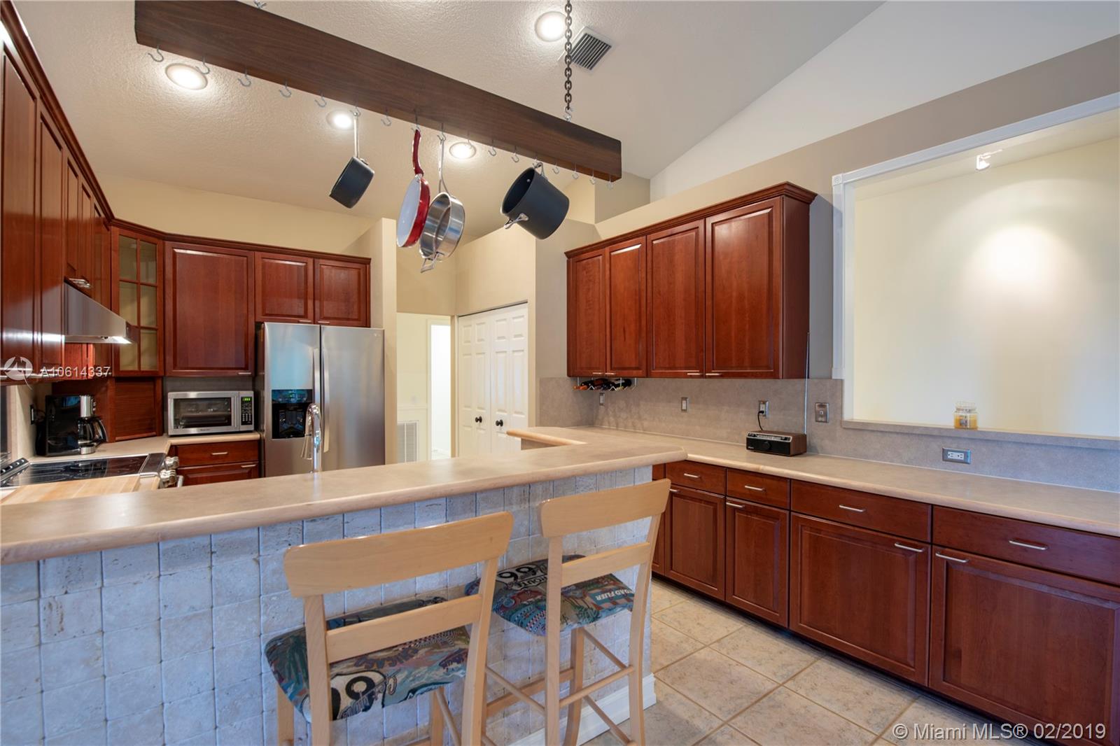 Ridge on Nob Hill - Residential