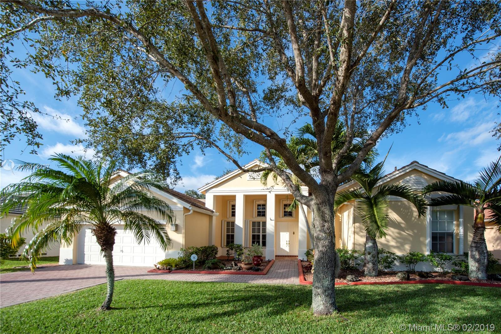 Ridge on Nob Hill - Residential