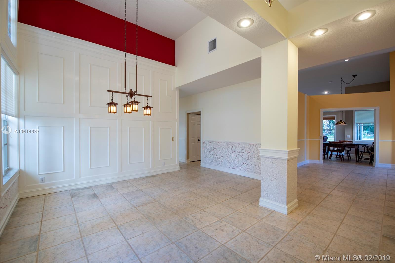 Ridge on Nob Hill - Residential