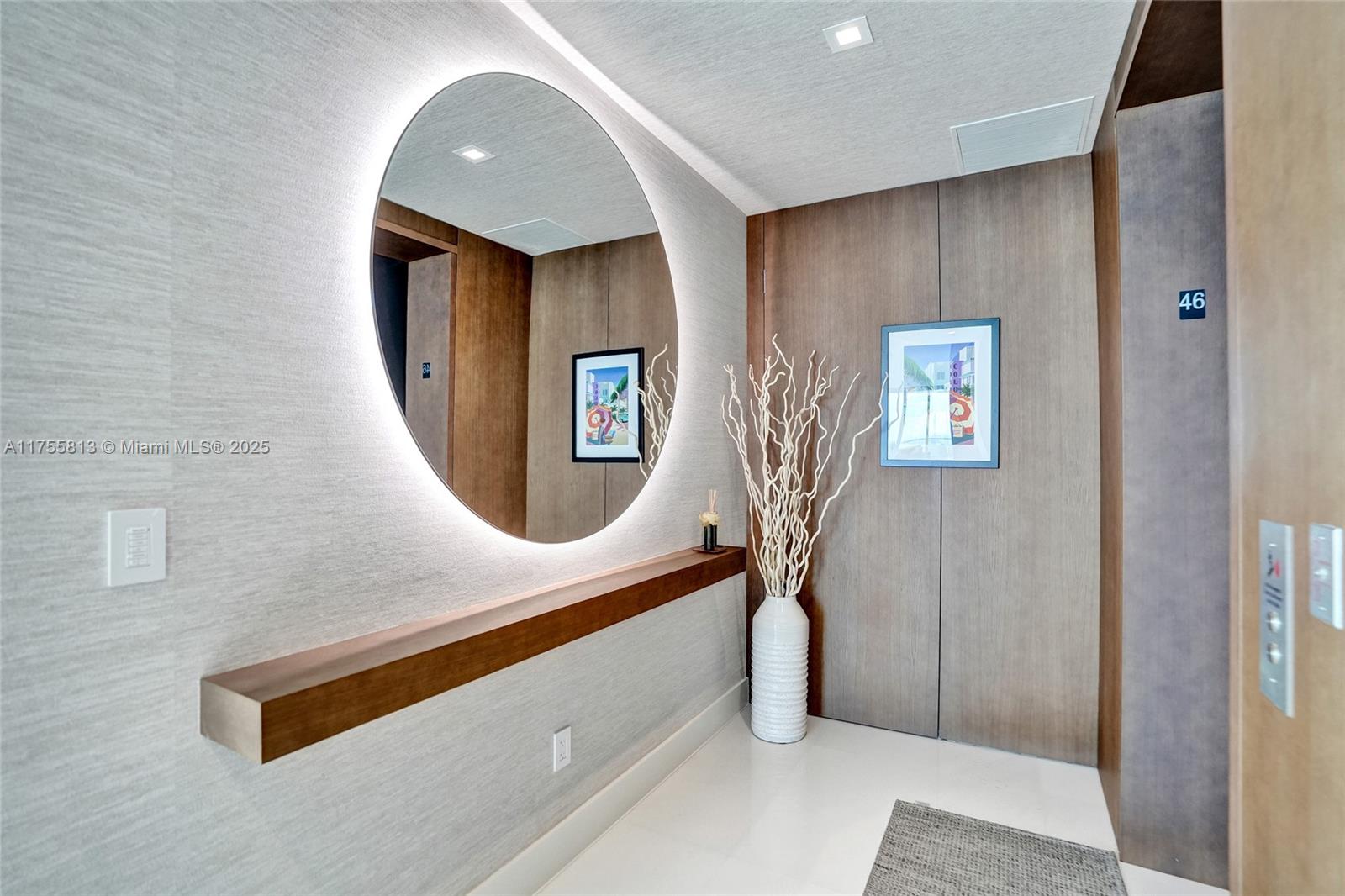 JADE SIGNATURE CONDO - Residential