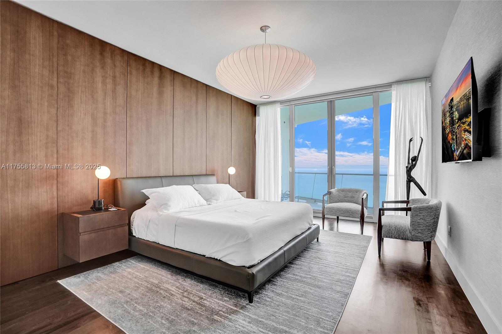 JADE SIGNATURE CONDO - Residential