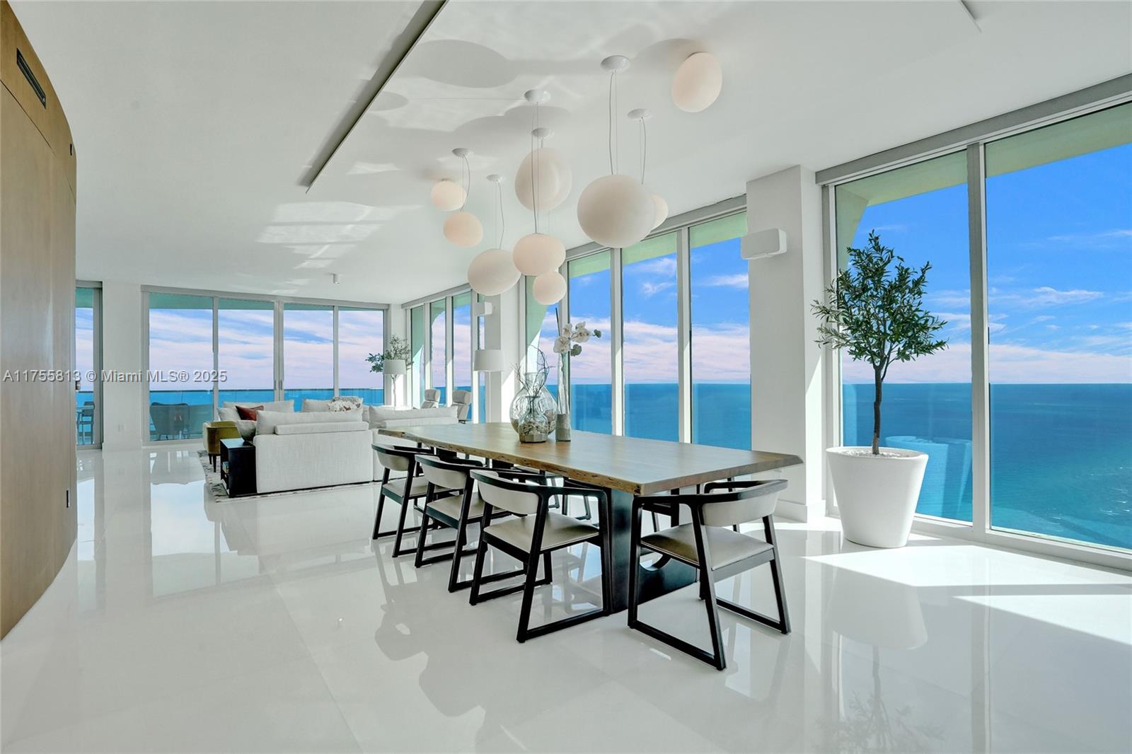 16901 Collins Ave 4601