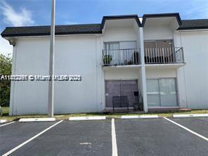 Rental Property at 7220 Sw 94th Pl G6, Miami, Broward County, Florida - Bedrooms: 2 
Bathrooms: 2  - $2,200 MO.