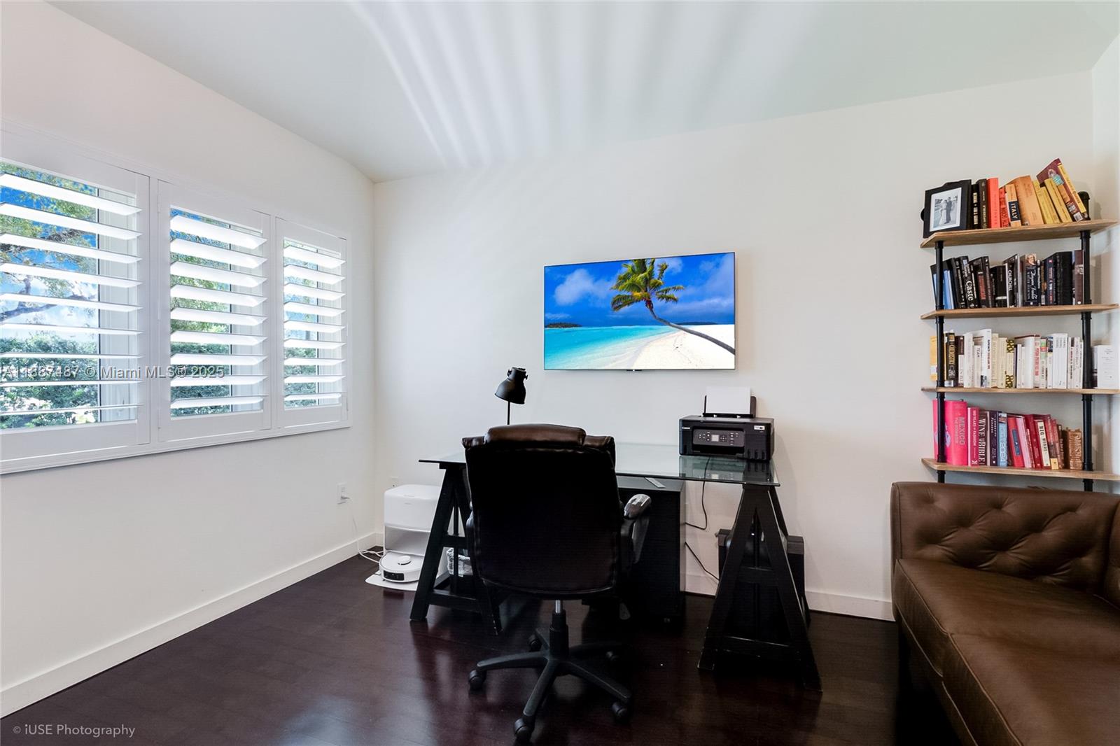 CORAL GABLES RIVIERA SEC - Residential