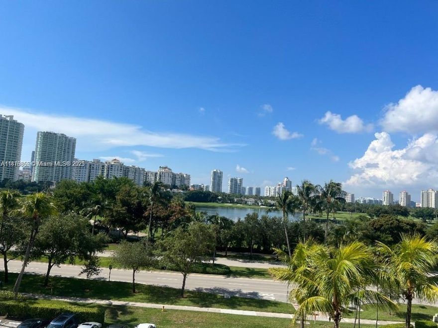 Updated 1BR/1.5BA in the heart of Aventura with stunning views of Turnberry Golf Course. Enjoy resort-style amenities: heated pool, hot tub, gym, sauna, ballroom, BBQ area & screening room. Prime location near Aventura Mall, fine dining, beaches, Gulfstream Park & Casino, top medical centers & the scenic 3-mile Aventura Circle. Easy access to major roads & Brightline station. Association requires 700+ credit score for approval. Live where luxury meets convenience!