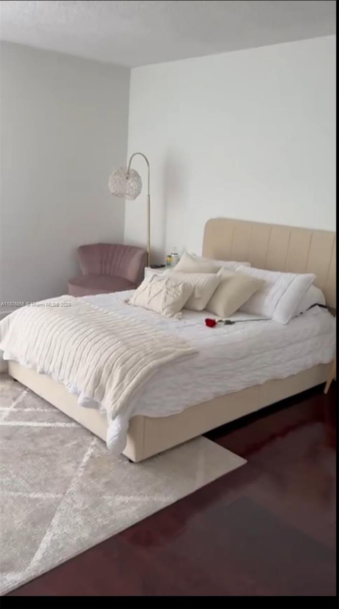 AVENTURA ELDORADO CONDO - Residential Lease