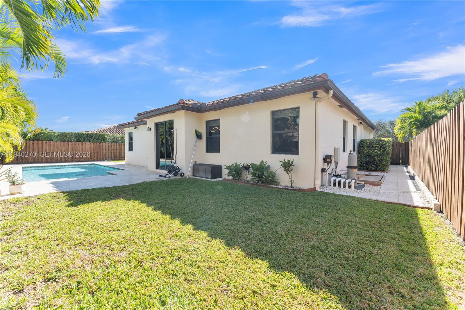 VENETIAN PARC WEST - Residential