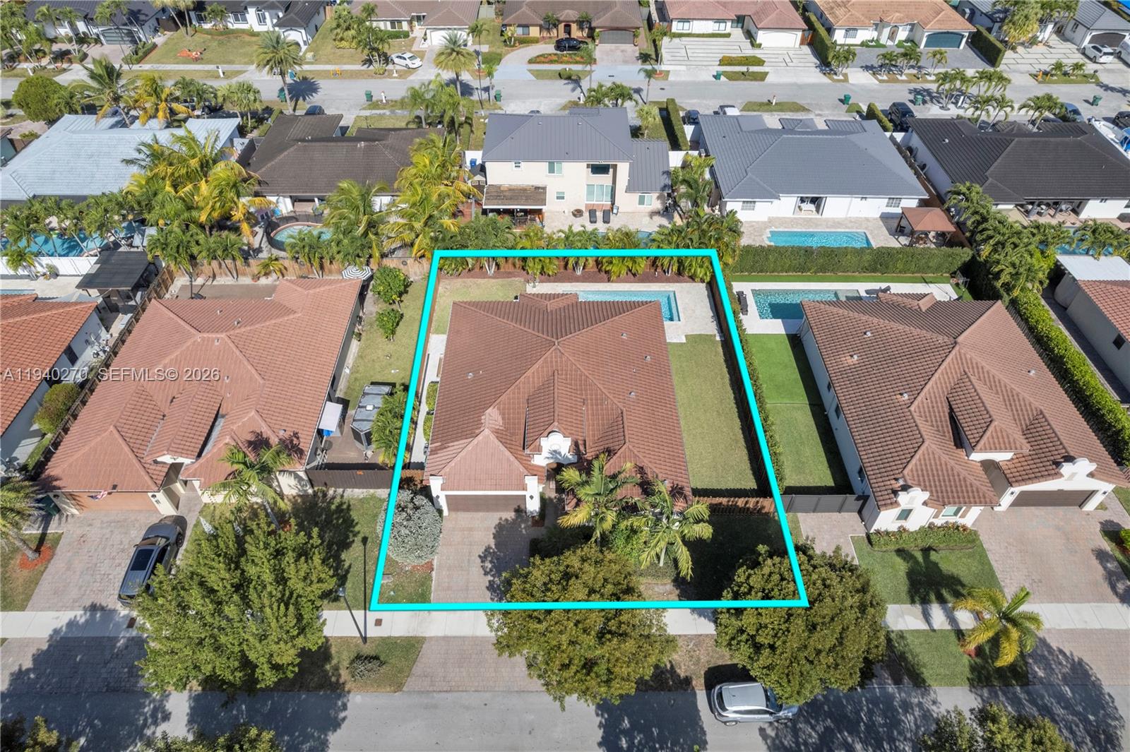 VENETIAN PARC WEST - Residential