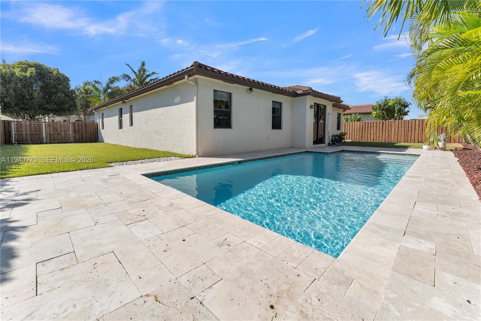 VENETIAN PARC WEST - Residential