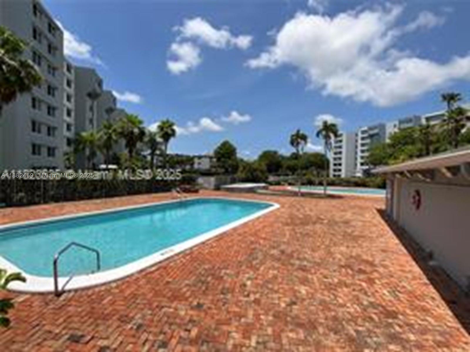 DADELAND PLACE CONDO - Residential Lease