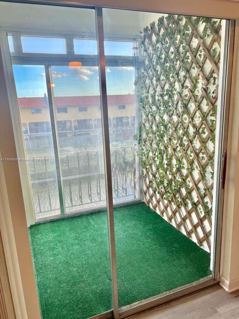 WESTLAND PLAZA GARDENS CO - Residential