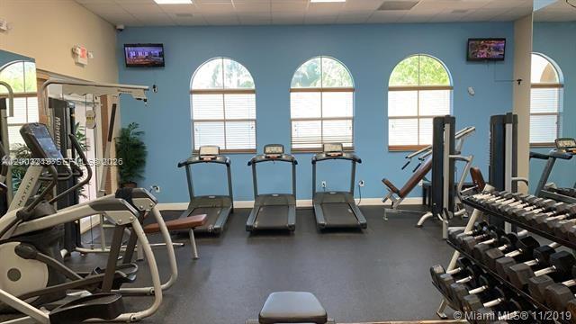 LAS TERRAZAS AT VIZCAYA - Residential