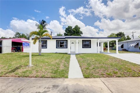 3540 NW 82nd St, Miami, FL 33147 - #: A11579809