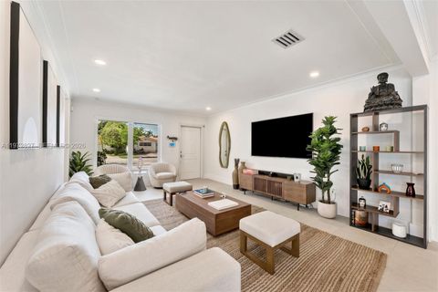 45 Palermo Ave Coral Gables FL 33134