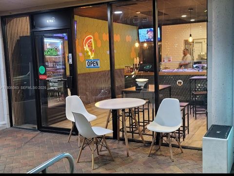 18090 COLLINS AVE #T-8 Sunny Isles Beach FL 33160