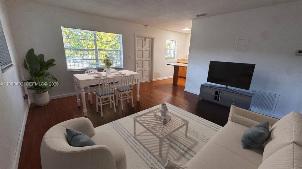 Photo of 1522 NE 34th Ct #12, Oakland Park, FL 33334 (MLS # A12006692)