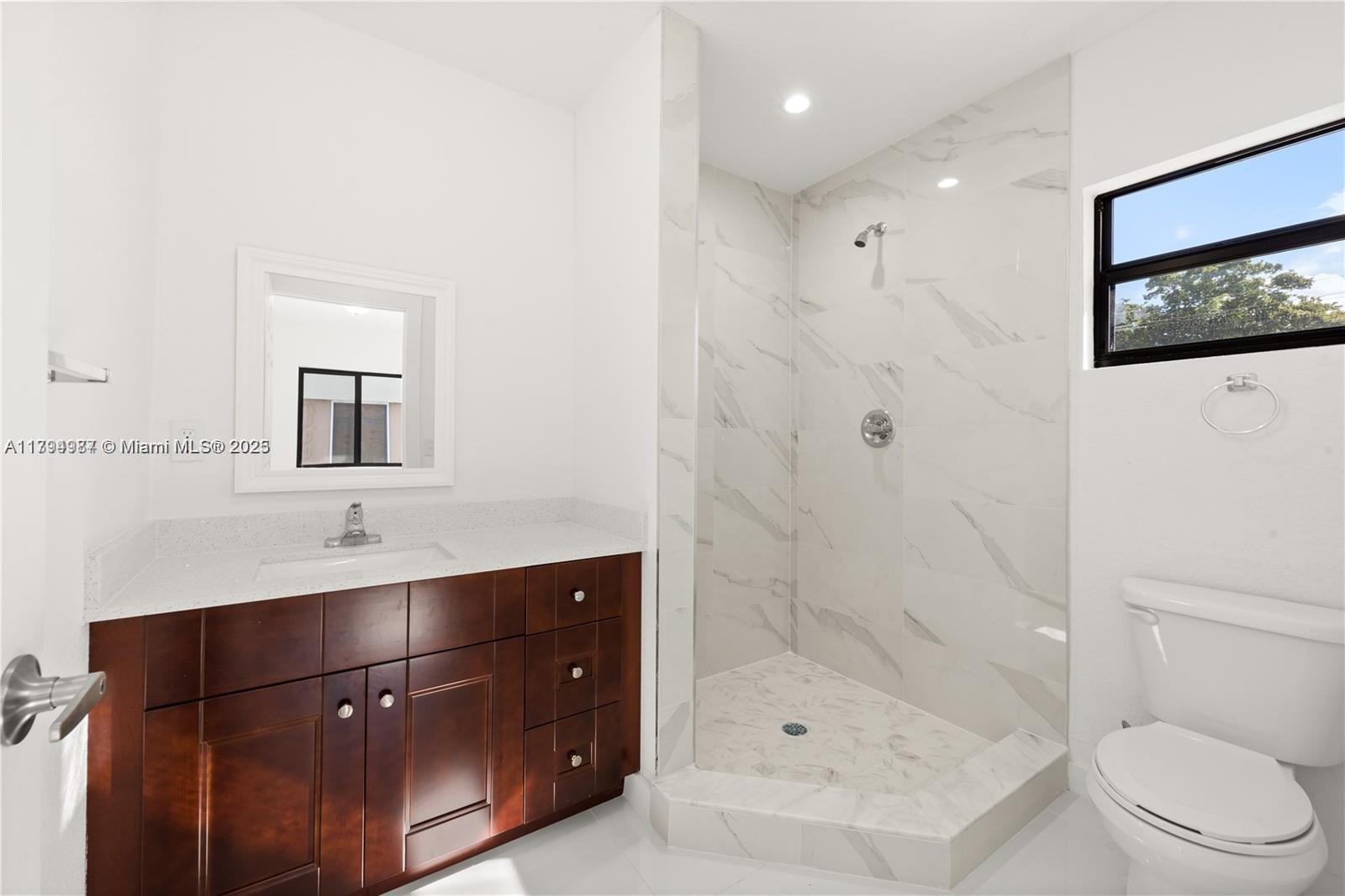 2243 NW 50th St 2