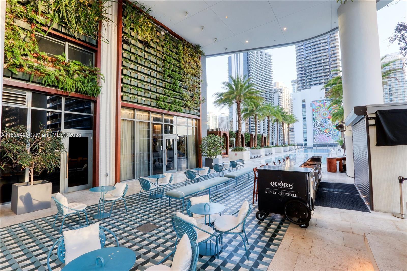 801 SMA RESIDENCES CONDO - Residential Lease