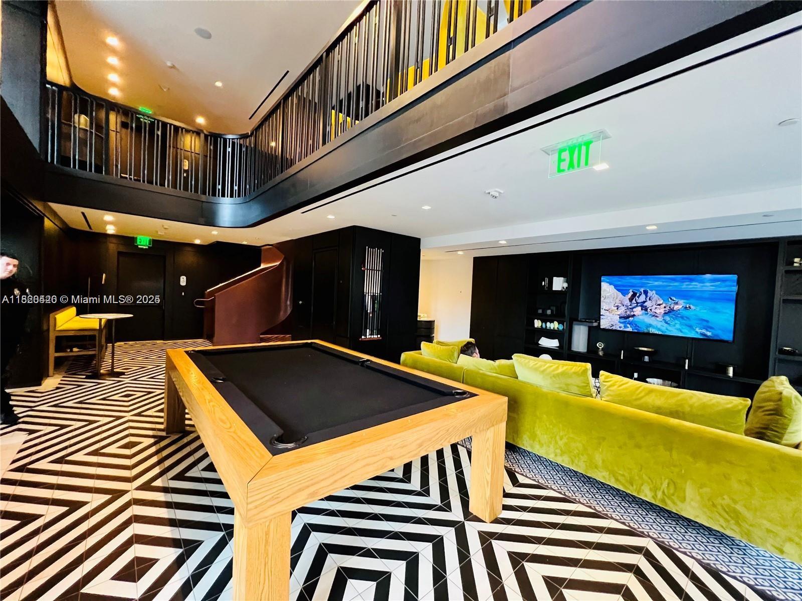 801 SMA RESIDENCES CONDO - Residential Lease