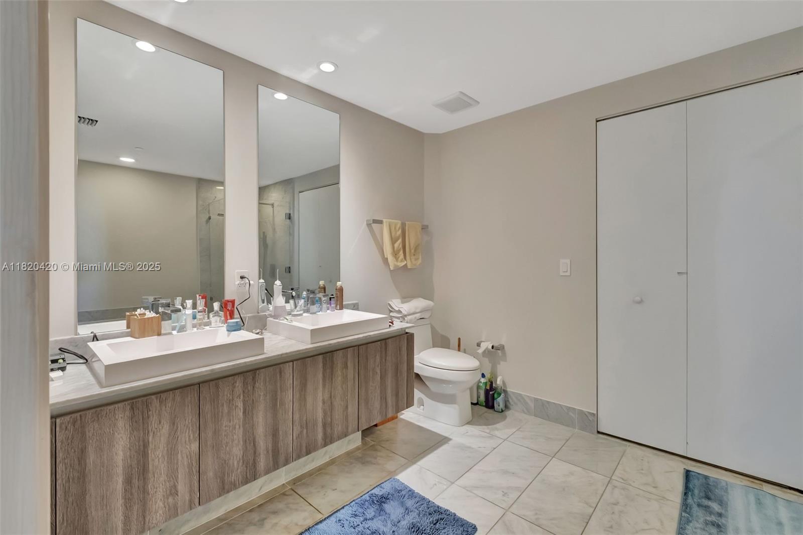 801 SMA RESIDENCES CONDO - Residential Lease