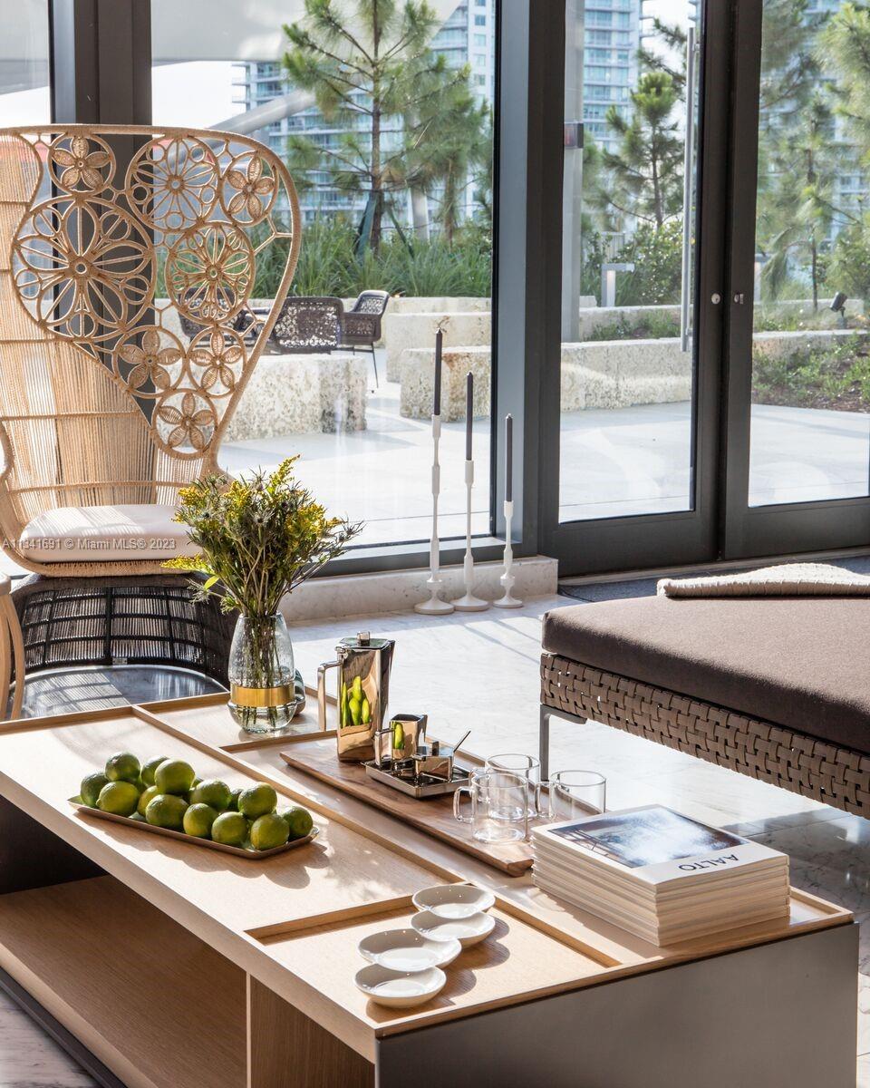 RISE CONDO - Residential Lease