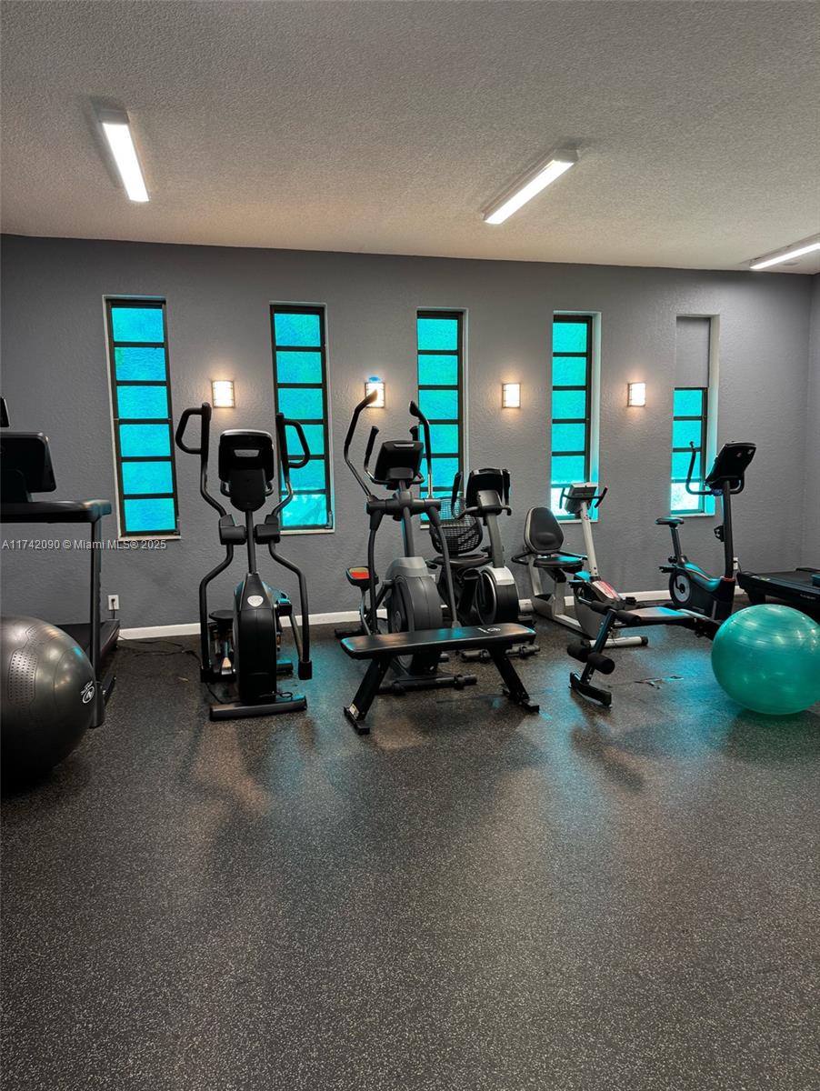 MELALEUCA GARDENS CONDO - Residential