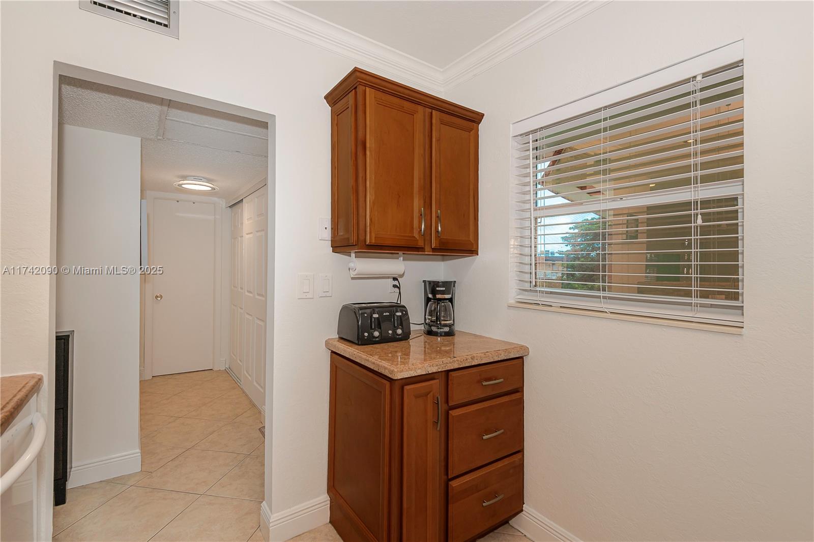 MELALEUCA GARDENS CONDO - Residential