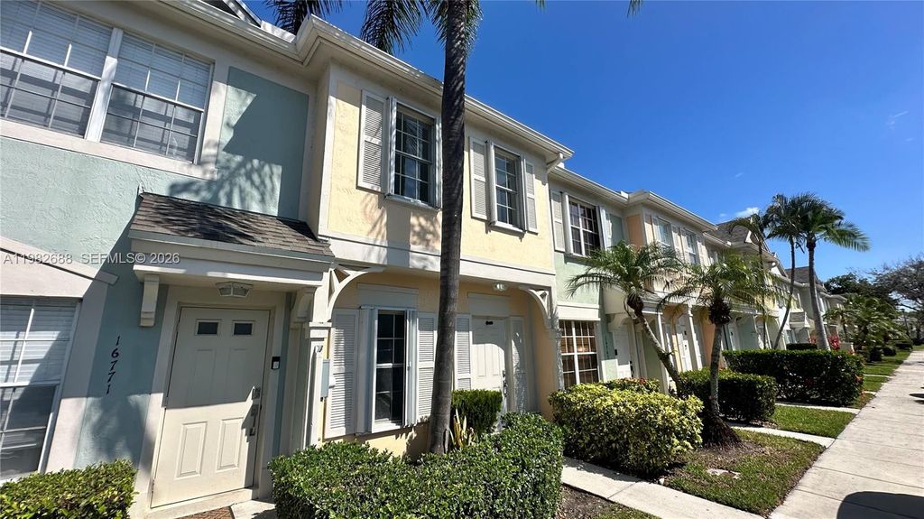 Photo of 16769 Hemingway Dr, Weston, FL 33326 (MLS # A11982688)