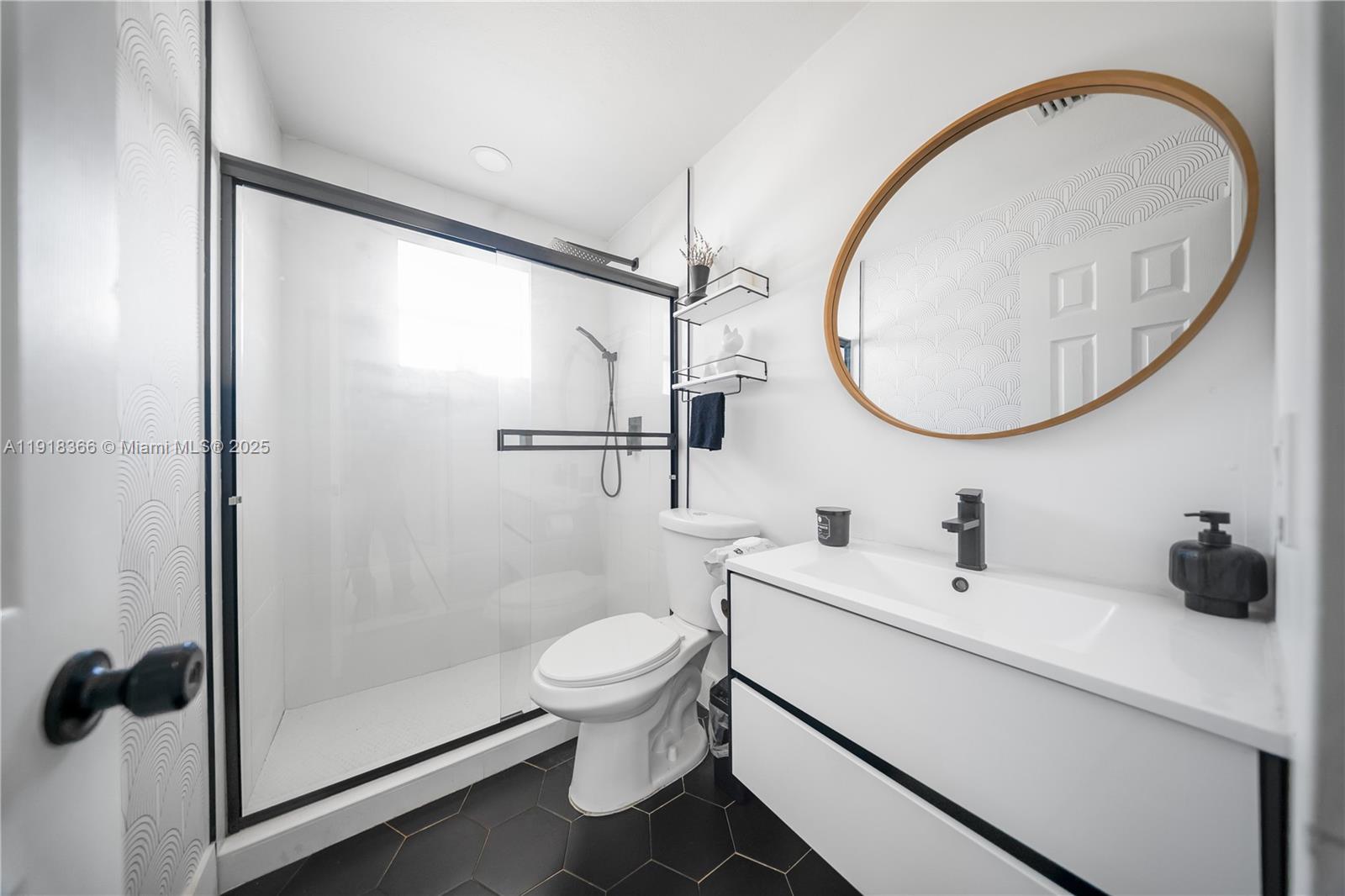 HIALEAH 2ND STUDIO ADDN - Residential