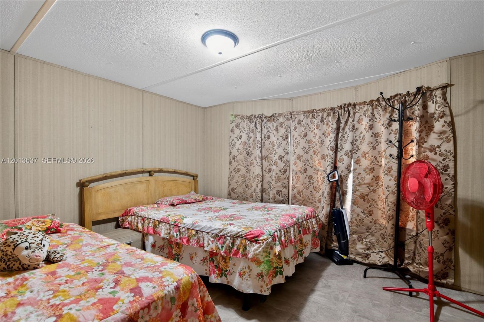 SEMINOLE WOODS UNIT 2 - Residential