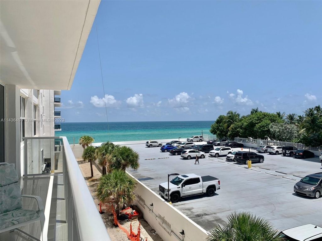 Photo of 2751 S Ocean Dr #308S, Hollywood, FL 33019 (MLS # A11436458)