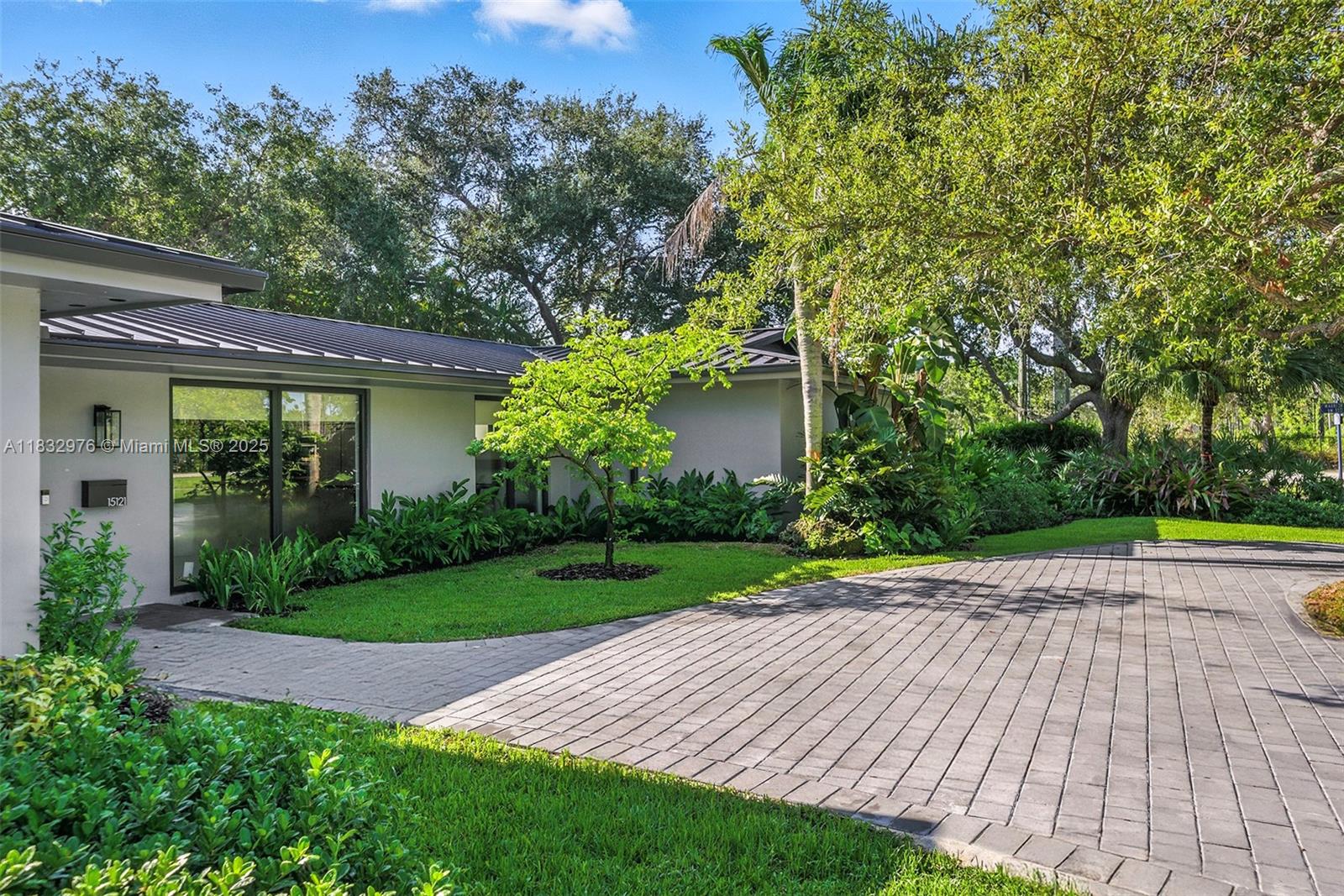 OLD CUTLER ESTATES SEC 3 - Residential