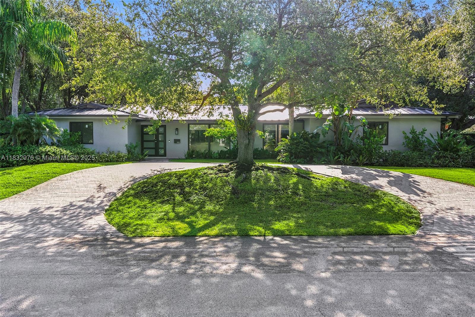 OLD CUTLER ESTATES SEC 3 - Residential