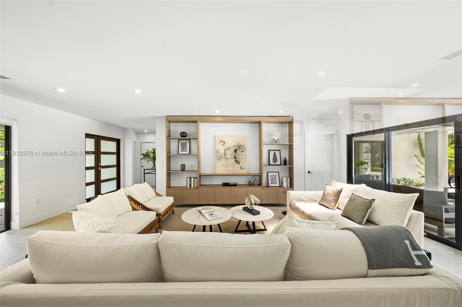 OLD CUTLER ESTATES SEC 3 - Residential