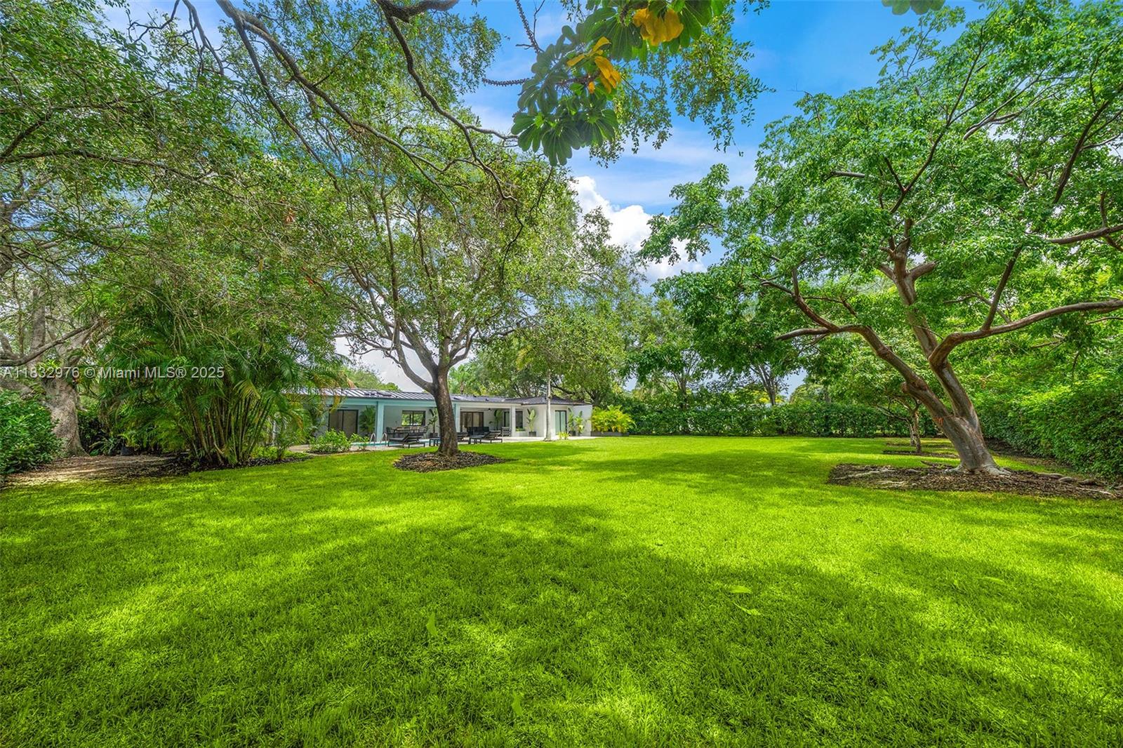 OLD CUTLER ESTATES SEC 3 - Residential