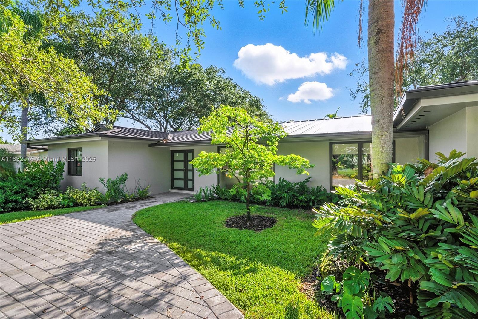 OLD CUTLER ESTATES SEC 3 - Residential