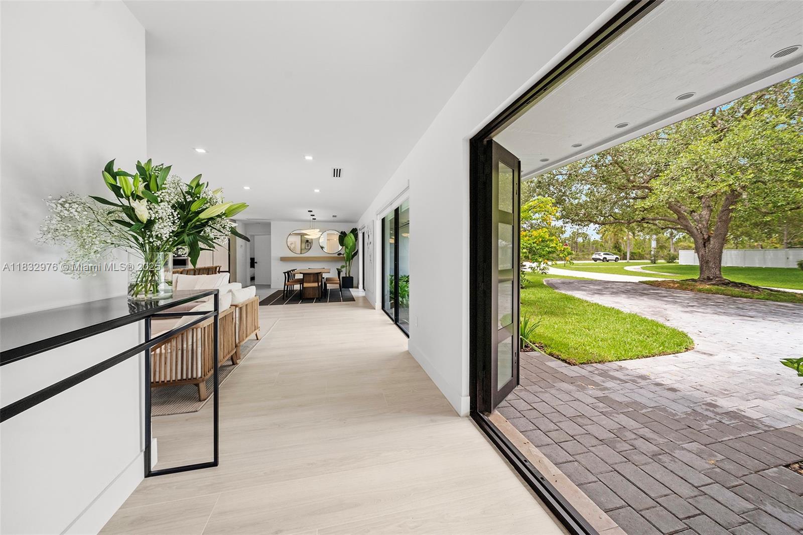 OLD CUTLER ESTATES SEC 3 - Residential