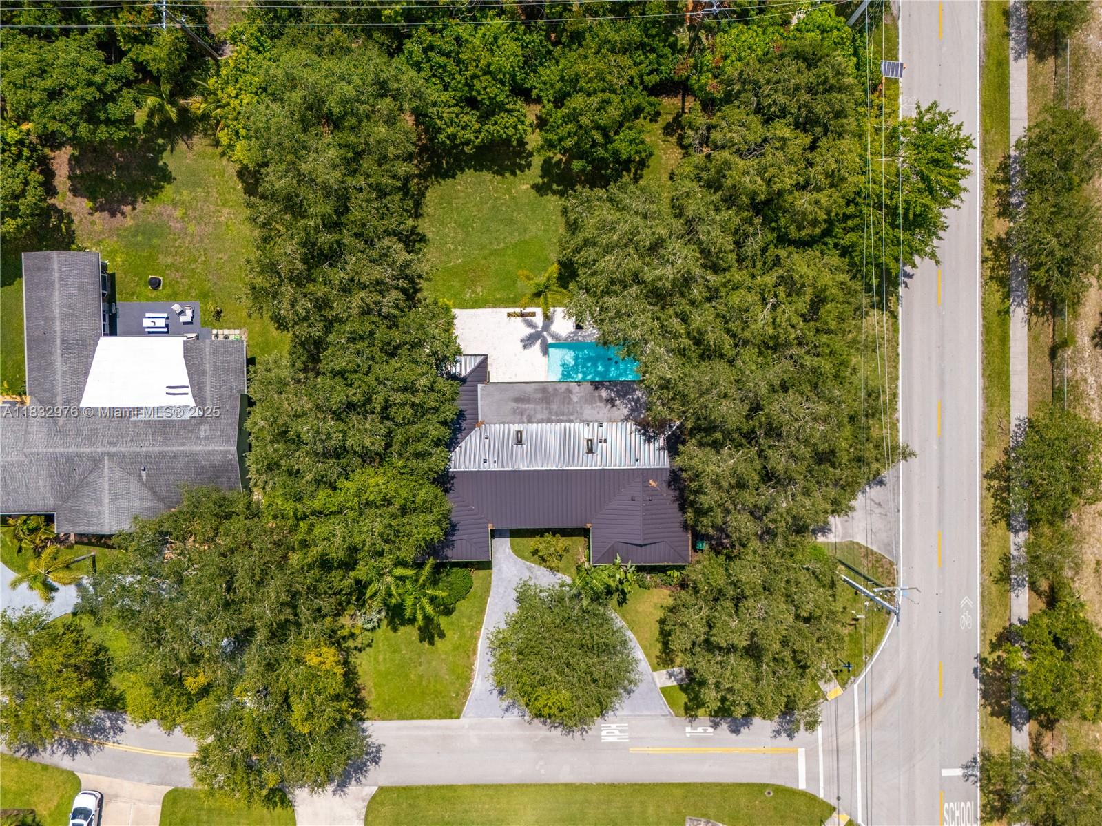 OLD CUTLER ESTATES SEC 3 - Residential