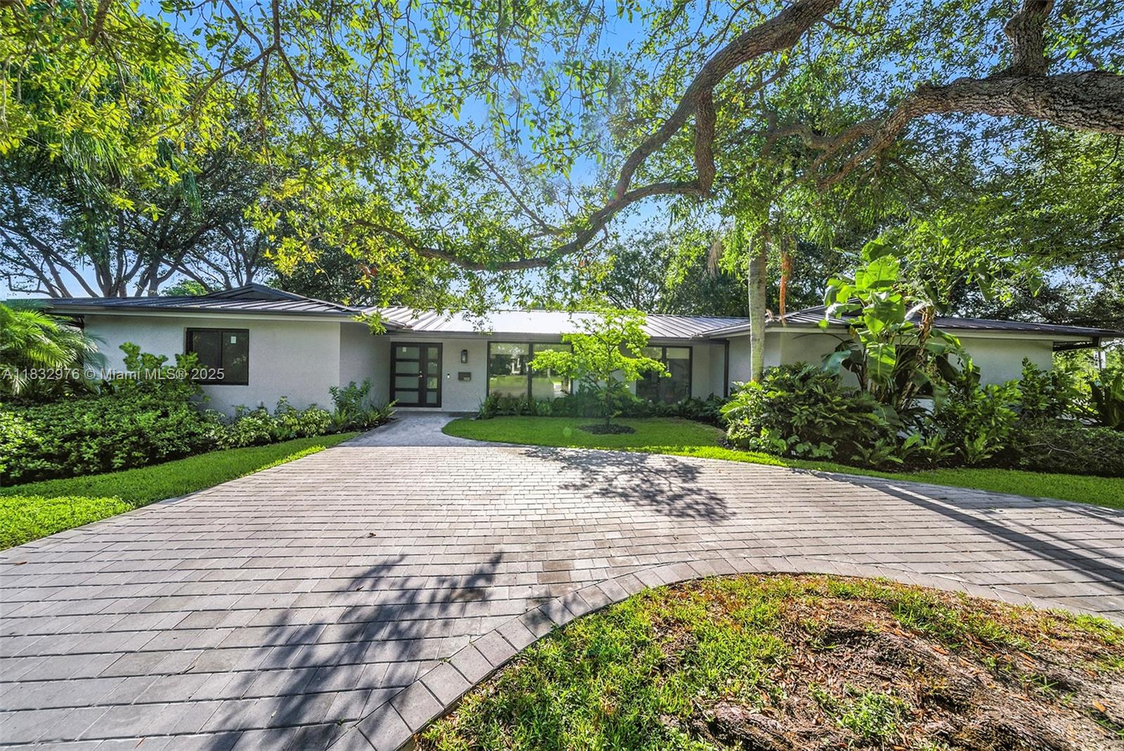 OLD CUTLER ESTATES SEC 3 - Residential