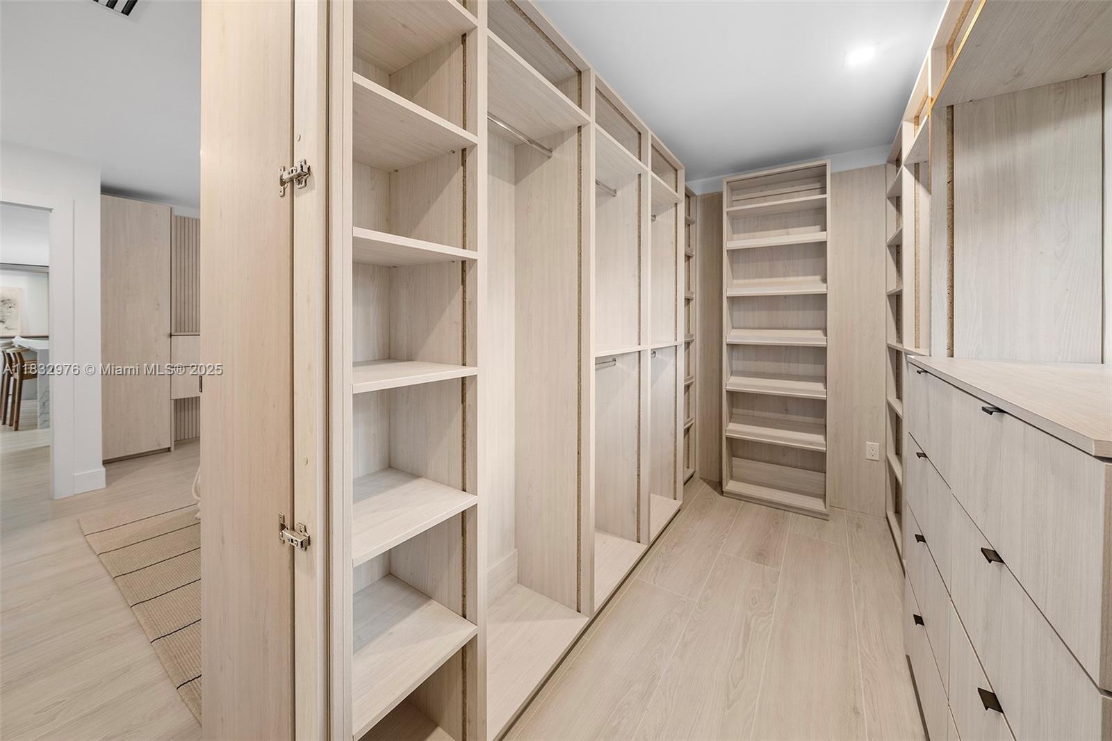 OLD CUTLER ESTATES SEC 3 - Residential