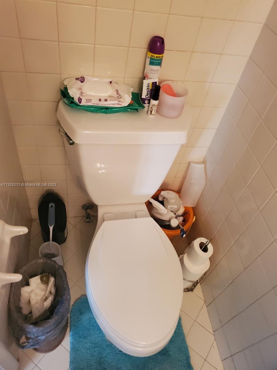 Photo 11 of 22 of listing ae2f7999-6e18-4c0f-b46f-2ce38e9d0826 condo