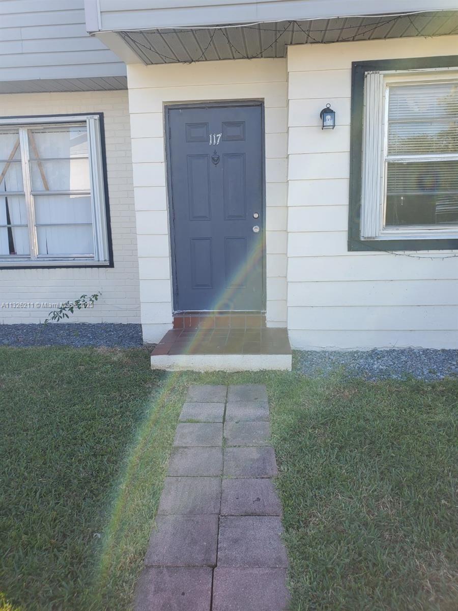 Photo 4 of 22 of listing ae2f7999-6e18-4c0f-b46f-2ce38e9d0826 condo