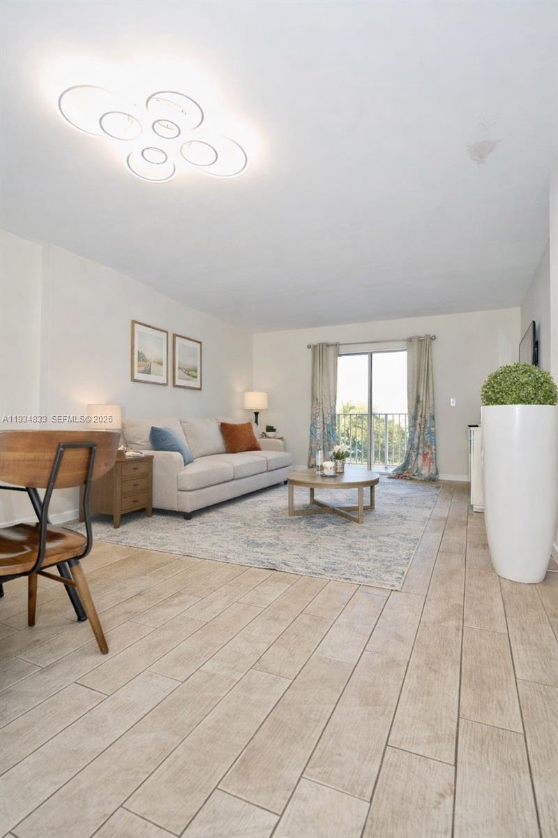 SAGA BAY GARDENS CONDO - Residential