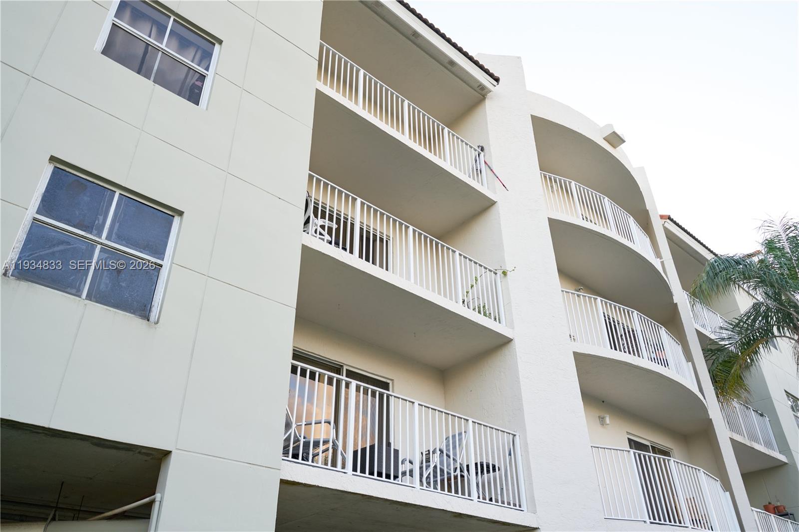 SAGA BAY GARDENS CONDO - Residential