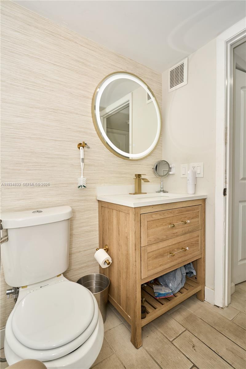 SAGA BAY GARDENS CONDO - Residential