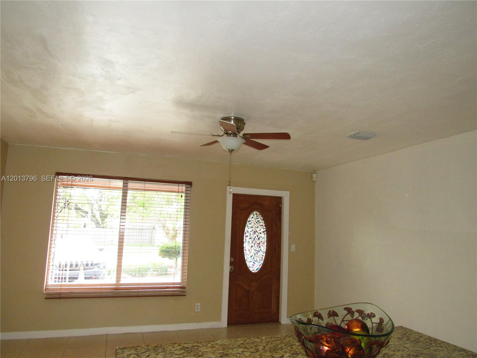 BREEZYWAY MANOR SECOND AD - Residential