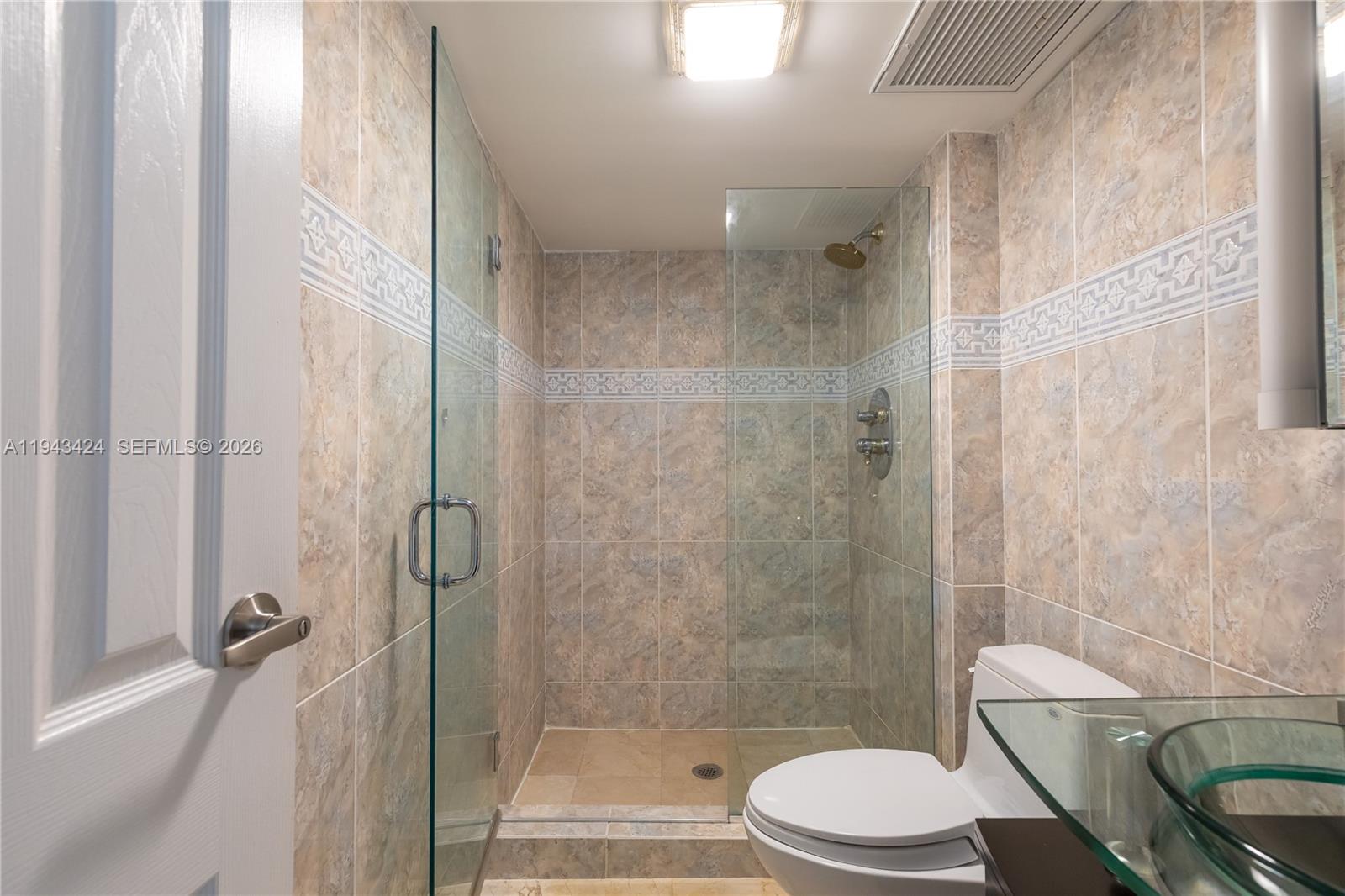 ARLEN HOUSE EAST CONDO - Residential