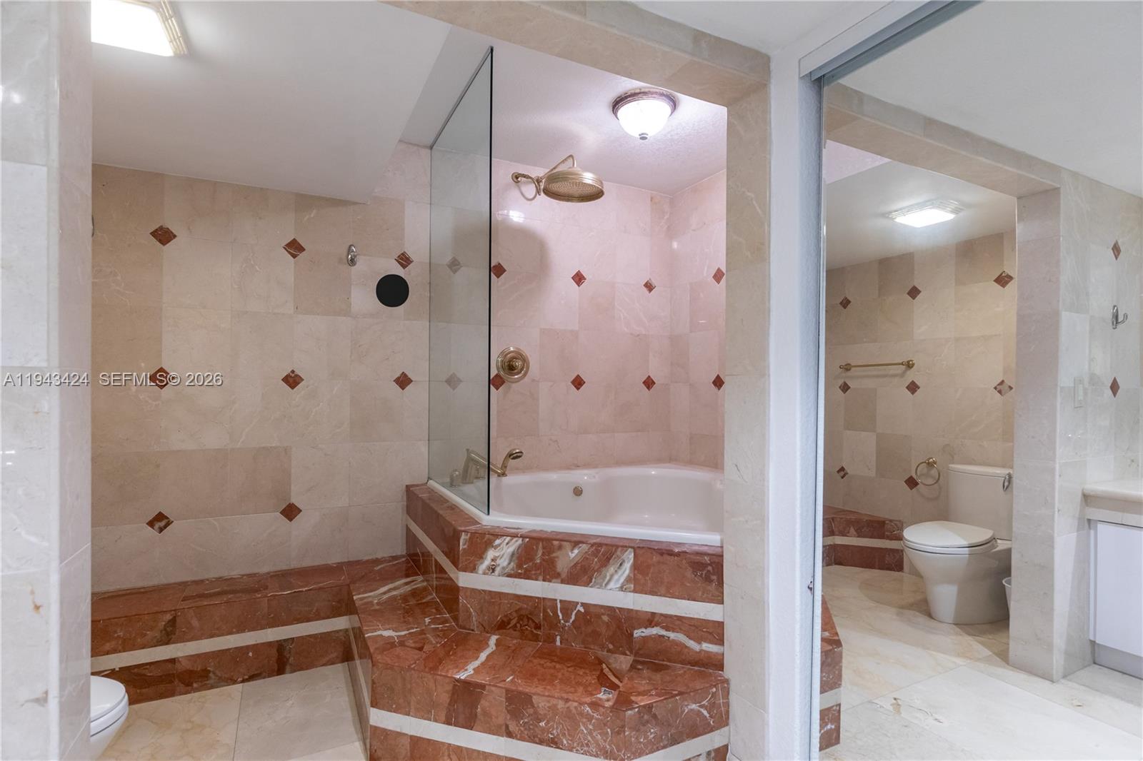 ARLEN HOUSE EAST CONDO - Residential