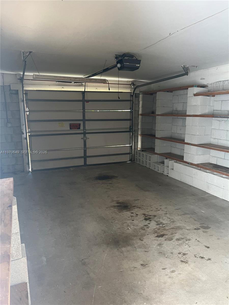 LEISURE CITY SEC 3 - Residential